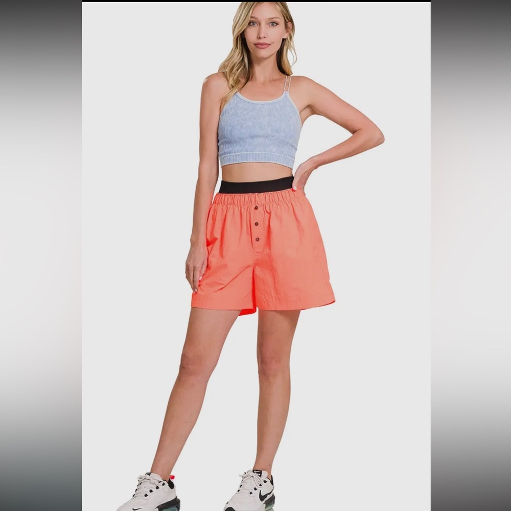 CORAL Windbreaker Elastic Waist Button Front Shorts